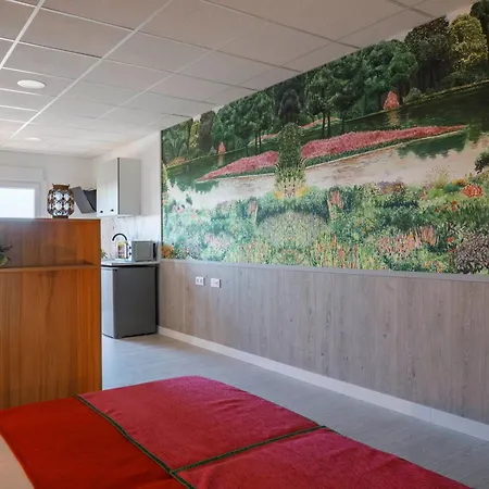 Luxury Singular Orange San Giacomo di Compostella