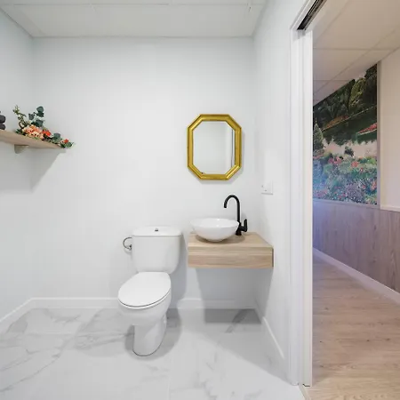 Luxury Singular Orange Appartement