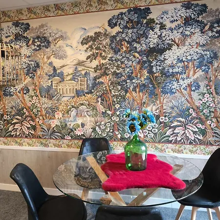 Luxury Singular Orange Santiago de Compostella