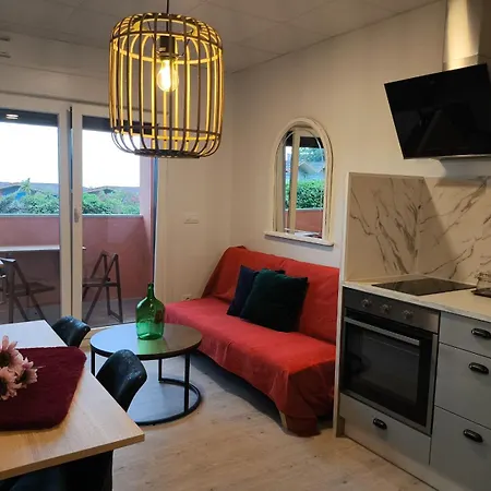 Luxury Singular Orange Appartement