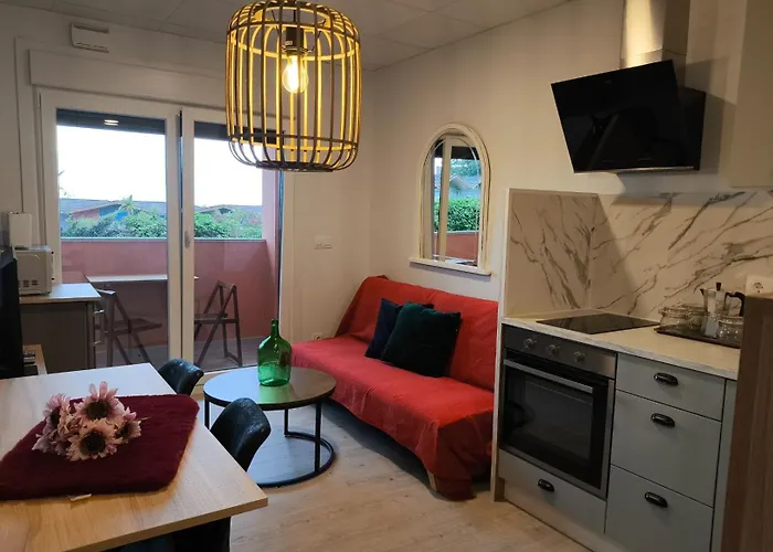 Luxury Singular Orange Apartmán